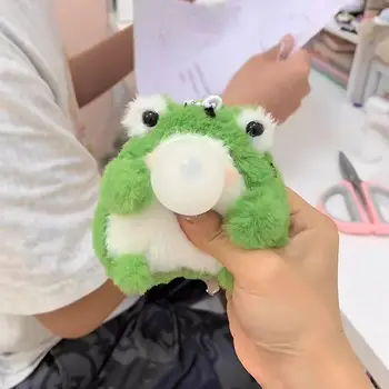 El yapımı Gıcırtılı Dıy Bebek Tükürme Kabarcık Kurbağa Sevimli Peluş Kolye Malzeme Paketi Kız Arkadaşı için Sevimli Kolye İlginç Hediye