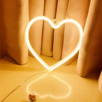 Çekici LED ışık romantik dekoratif PVC kalp Neon Burcu Sevgililer günü gece lambası