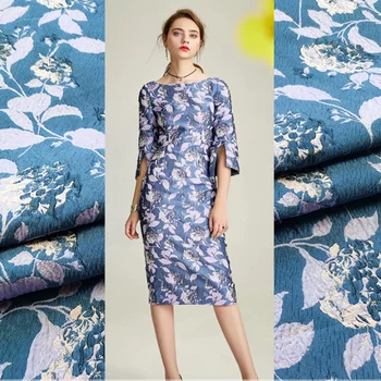 Ipliği boyalı Jakarlı Brokar Kumaş Üç Boyutlu Çiçek Desen Elbise Trençkot kadın Tasarım Kumaşlar Dıy Dikiş Metre